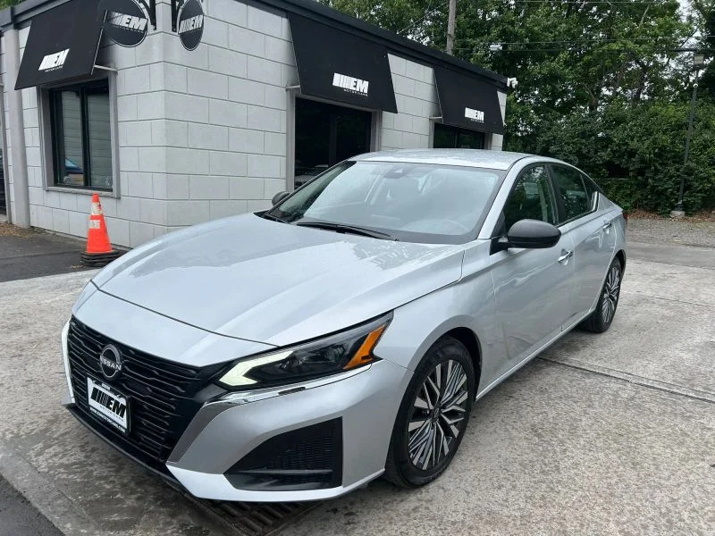 2024 Nissan Altima 2.5 SV's photo