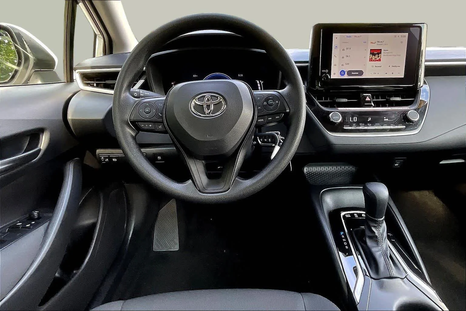 Used 2026 Ice Cap Toyota Hybrid LE image 6
