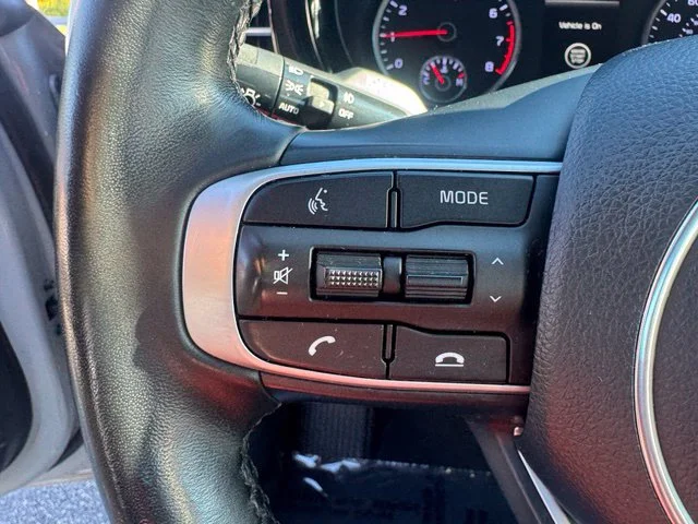 Used 2023 Gray Kia GT-Line image 18