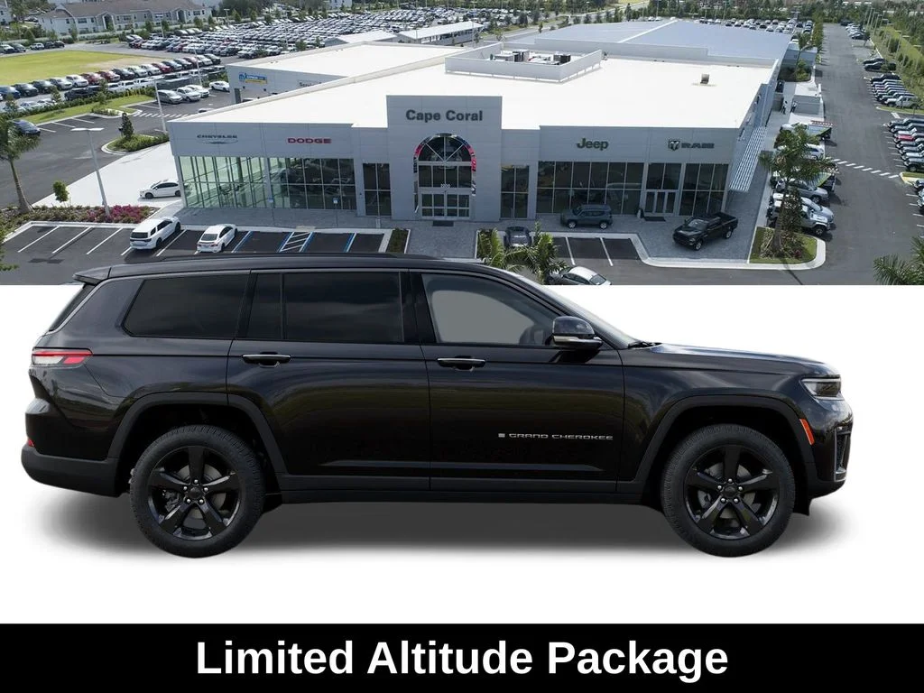 New 2026 Diamond Black Crystal Pearl-Coat Exterior Paint Jeep Limited image 4
