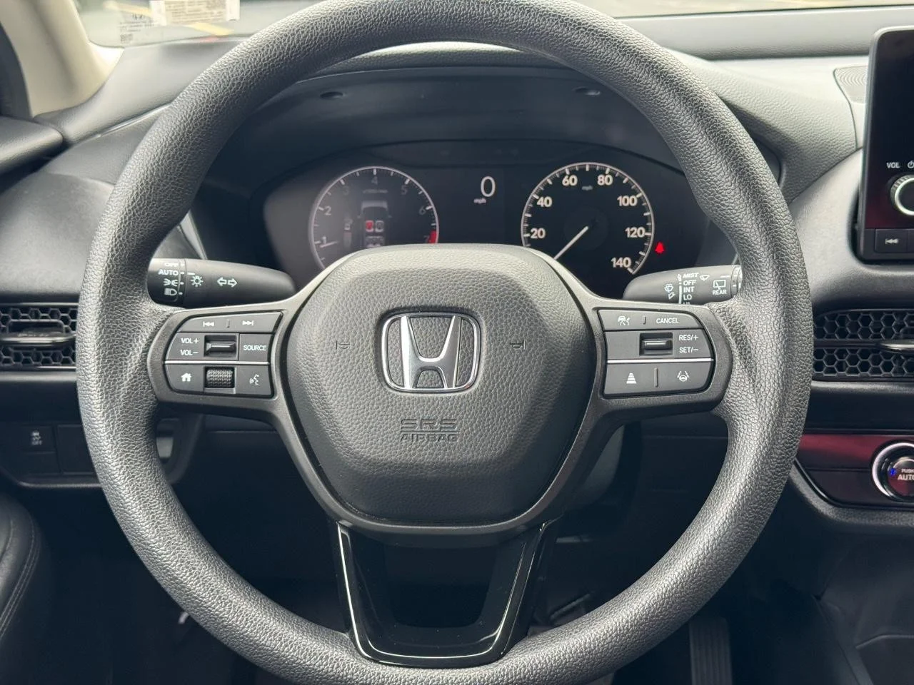 2025 Honda HR-V LX - Photo 13