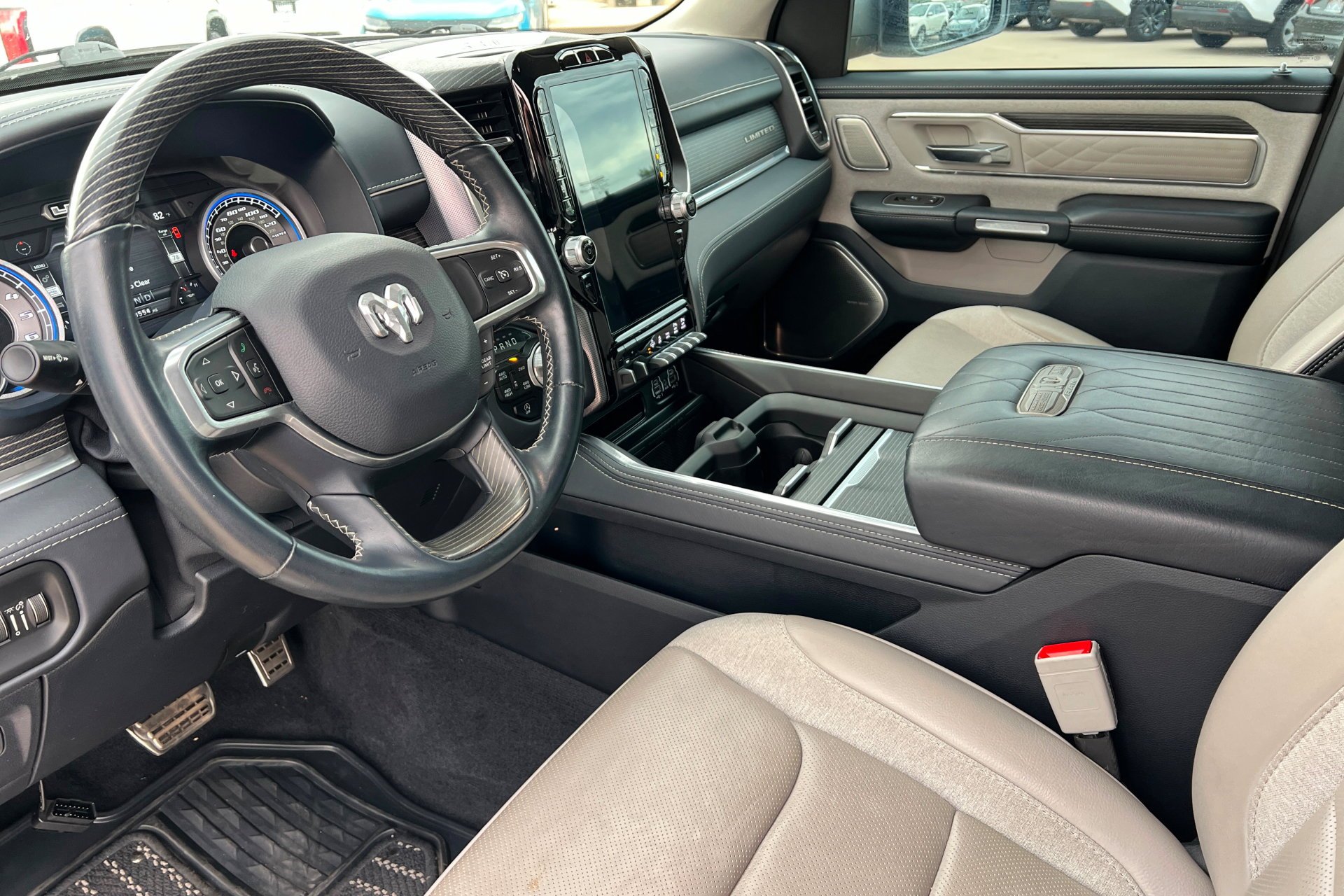 Used 2022 Bright White Clearcoat Ram Limited image 16