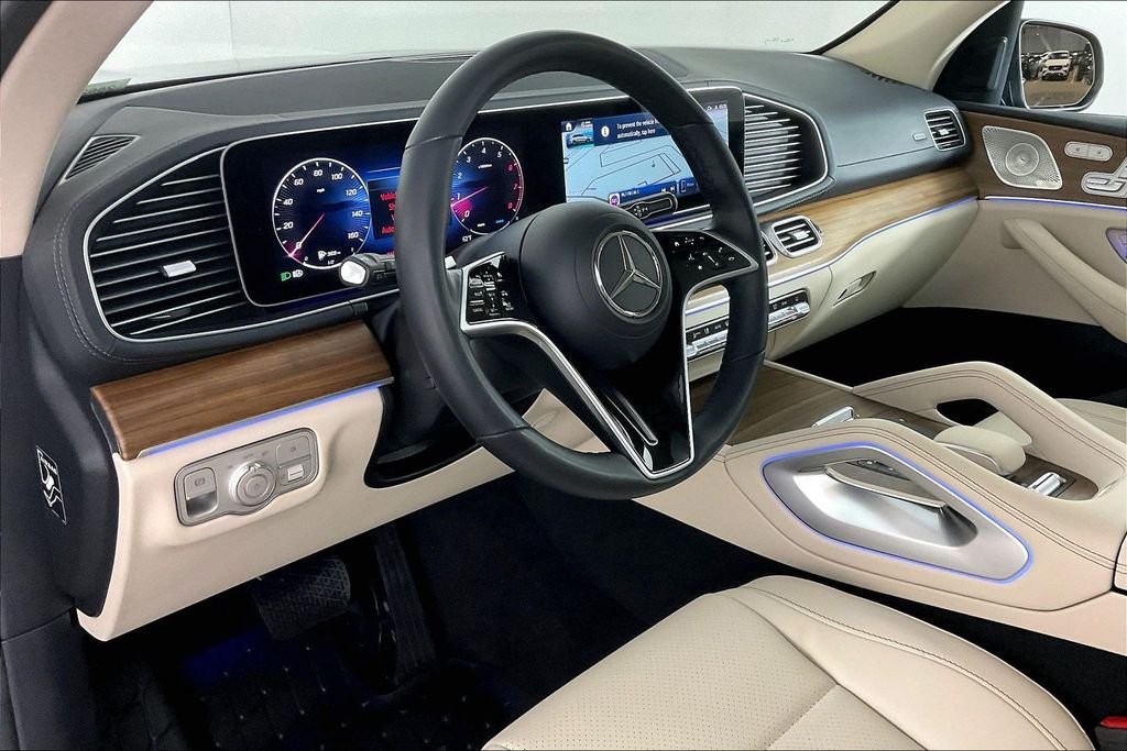 Used 2026 Black Mercedes-Benz GLS 450 image 11