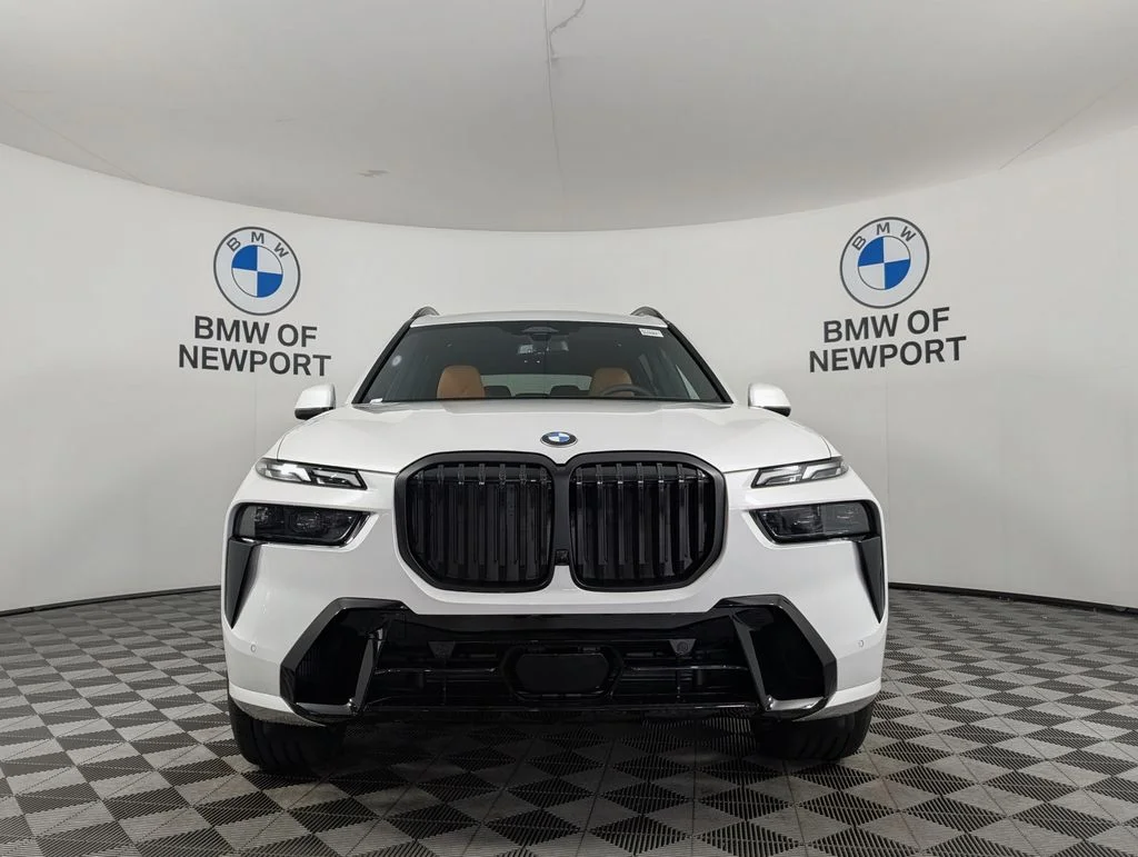 New 2027 White BMW xDrive40i image 4