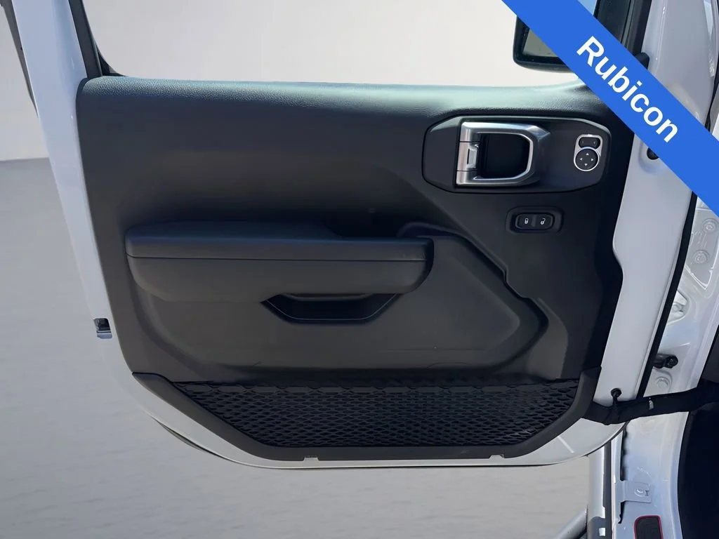 Used 2024 White Jeep Rubicon image 19