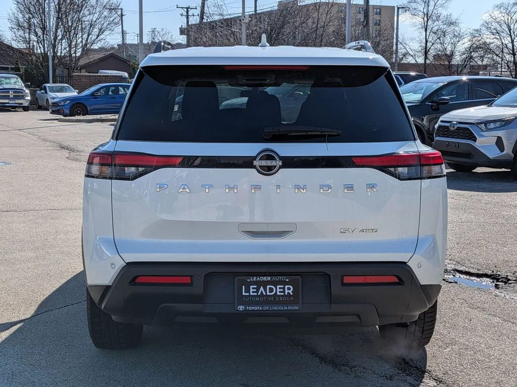 Used 2023 White Nissan SV image 6