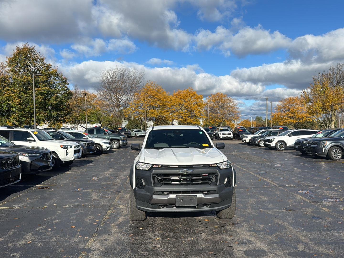 Used 2025 Summit White Chevrolet 4WD Trail Boss image 4