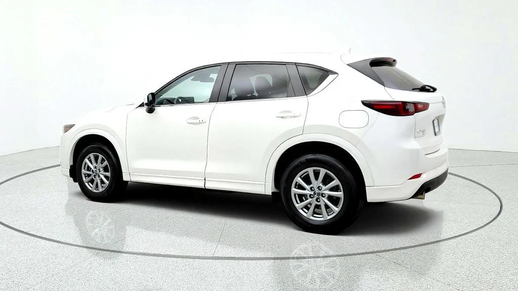 Used 2024 Rhodium White Metallic Mazda 2.5 S Select Package AWD image 7