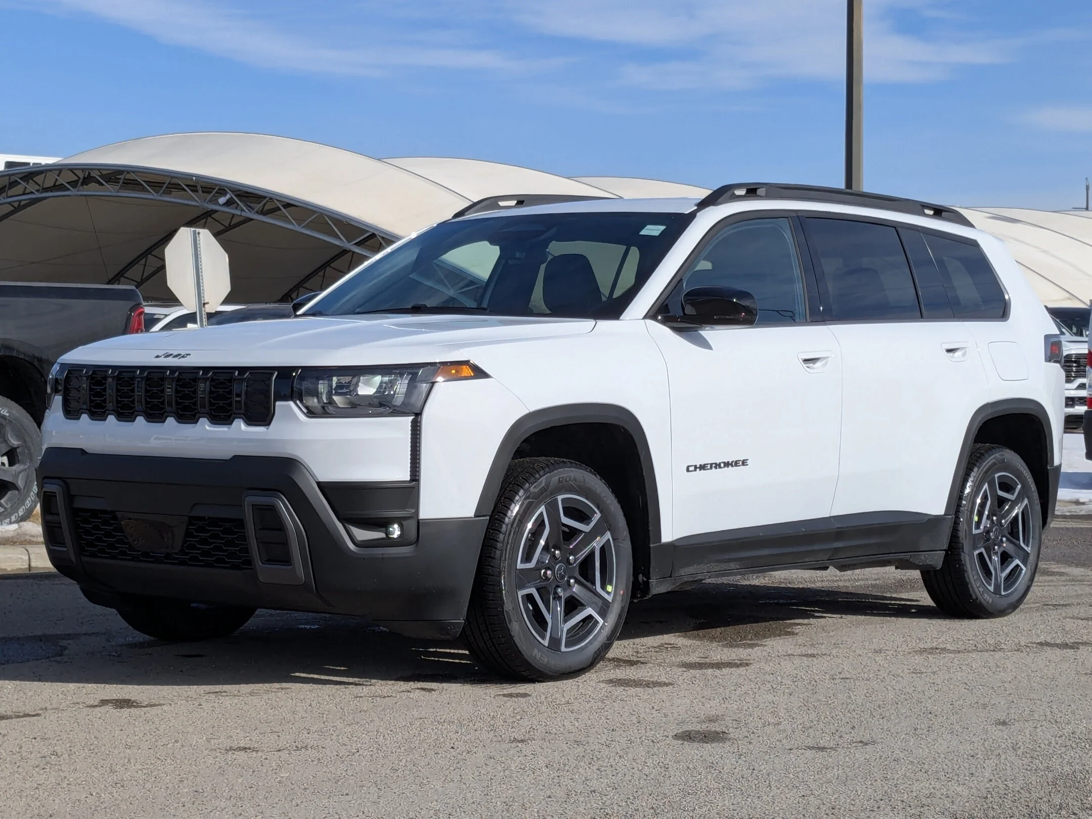 New 2026 White Jeep Limited - - Hybrid - Capri Leatherette - Power Liftgate - Wireless Charging & More! image 4