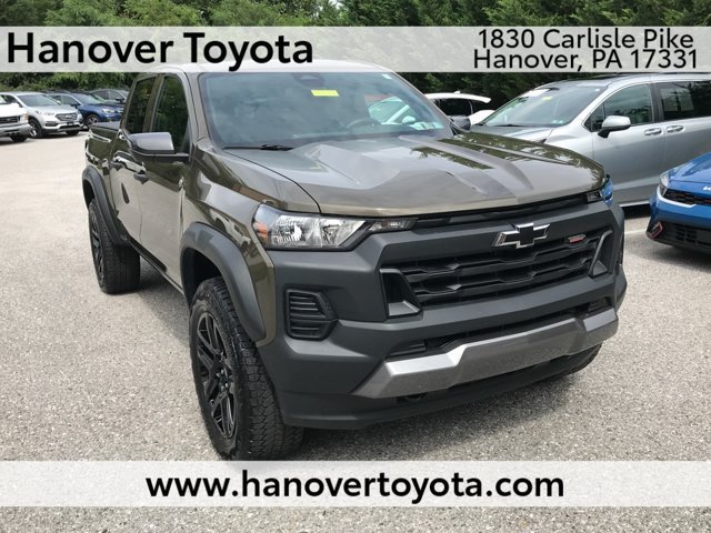 Used 2025 Harvest Bronze Metallic Chevrolet 4WD Trail Boss image 1