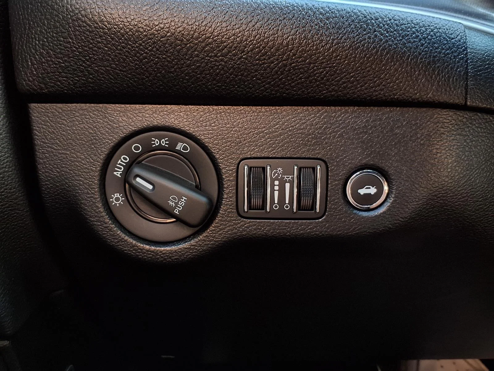 Used 2021 Indigo Blue Dodge R/T Scat Pack image 14