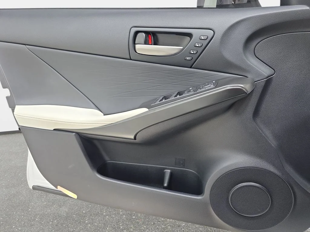 Used 2025 Ultra White Lexus 350 F SPORT image 25