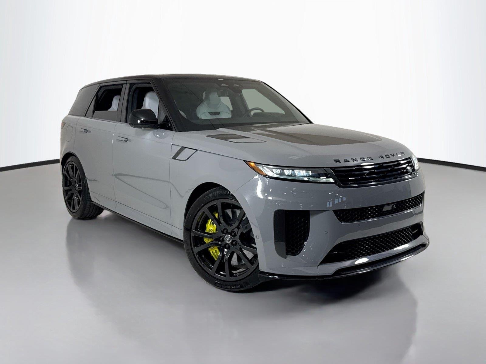 Used 2025 Nardo Grey Land Rover SPORT SV Edition Two | Carbon Fiber Wheels | 360 Camera image 42