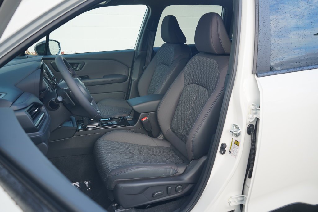 New 2026 CRYSTAL WHITE PEARL Subaru Premium Hybrid image 11
