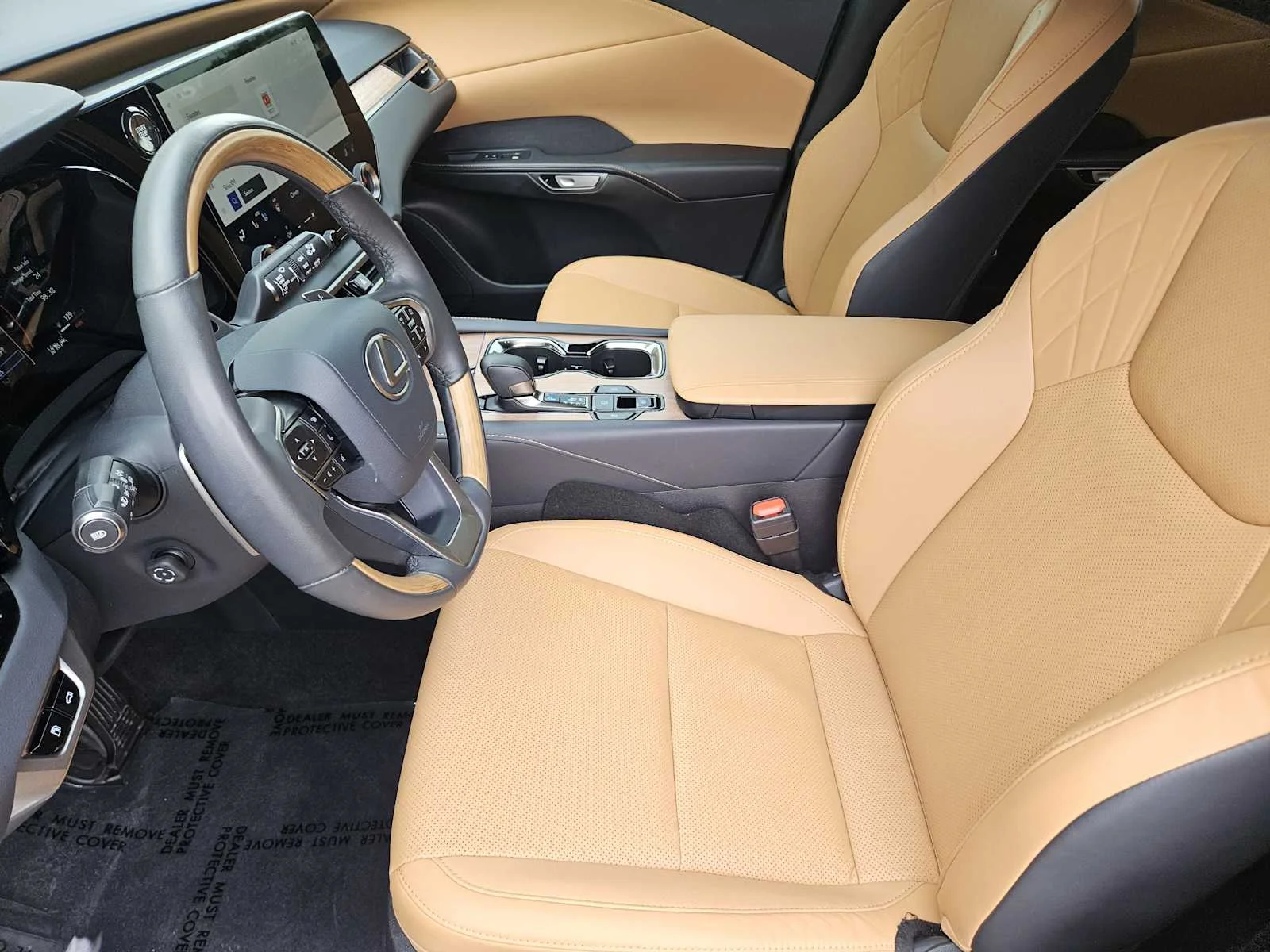 Certified Used 2025 NORI GREEN PEARL Lexus Premium image 8