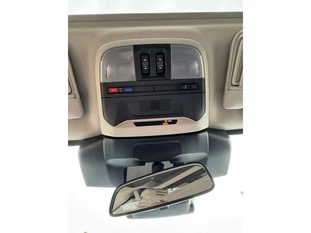 New 2026 CRYSTAL BLACK SILICA Subaru Premium image 21