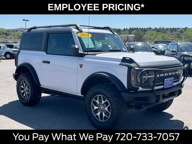 Used 2021 White Ford Badlands image 9