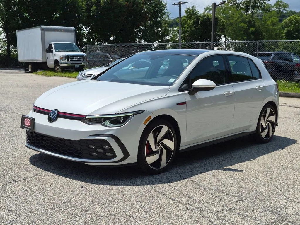 Used 2023 White Volkswagen 2.0T SE image 9