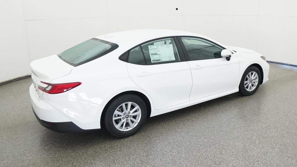 New 2026 Ice Cap Toyota LE image 18