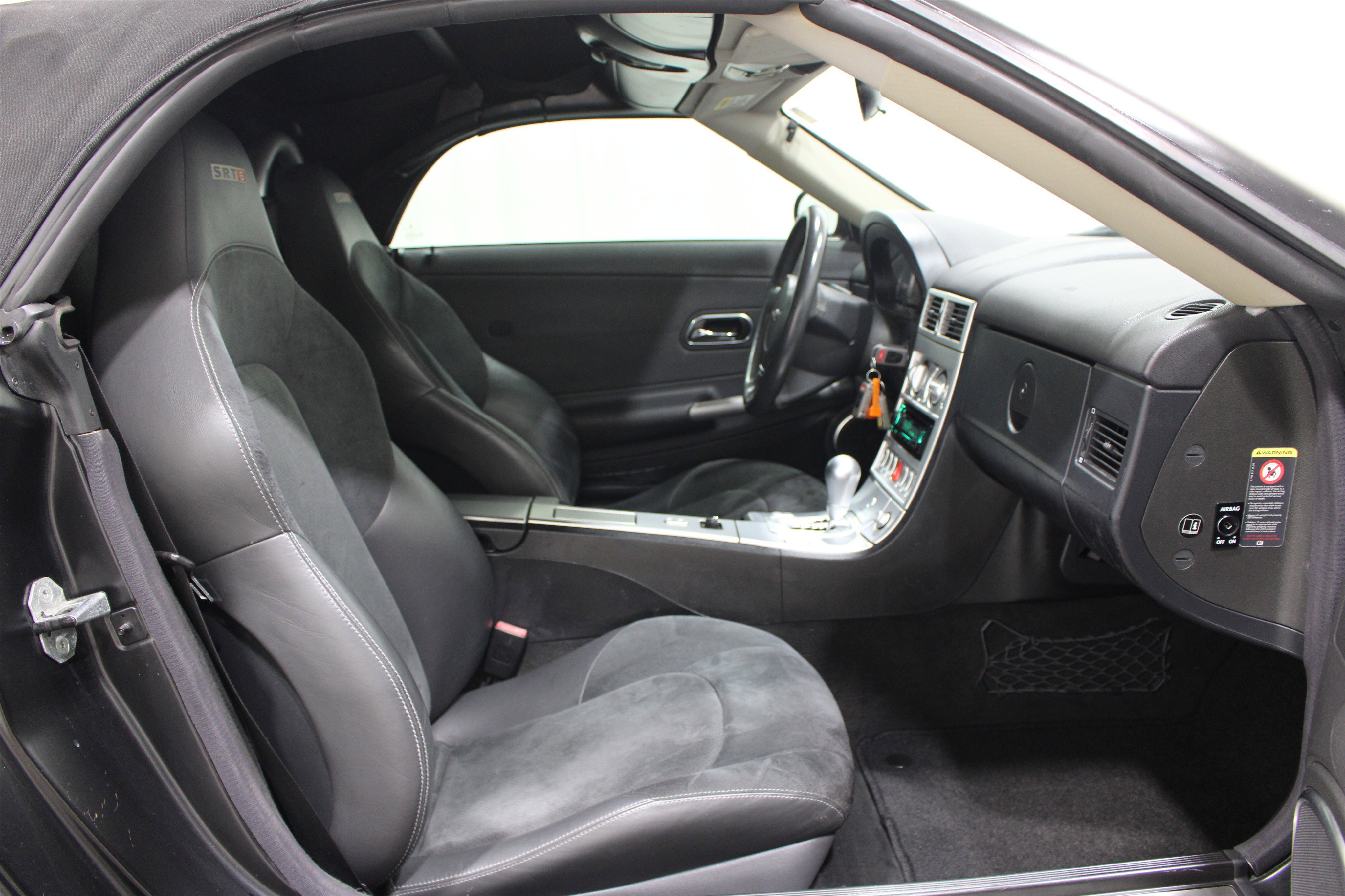 Used 2005 Black Chrysler SRT6 image 16