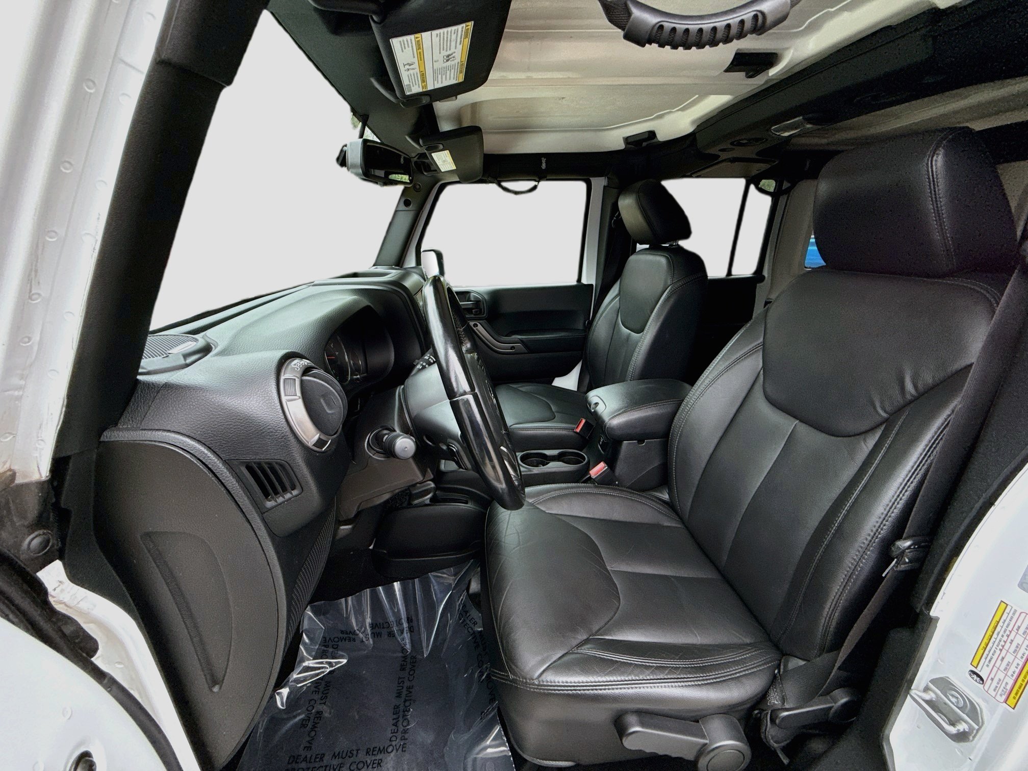 Used 2018 Bright White Clearcoat Jeep Altitude image 19