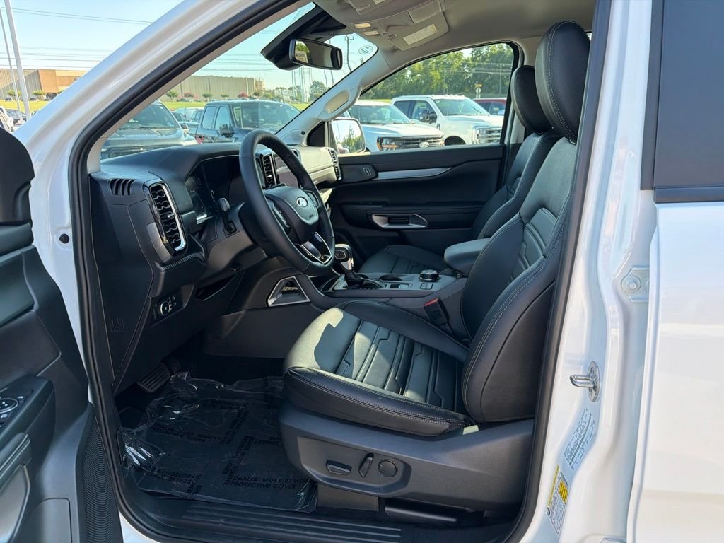 New 2026 Oxford White Ford Lariat® image 10