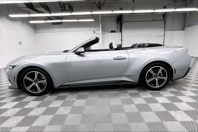 2024 Ford Mustang EcoBoost Premium - Photo 14