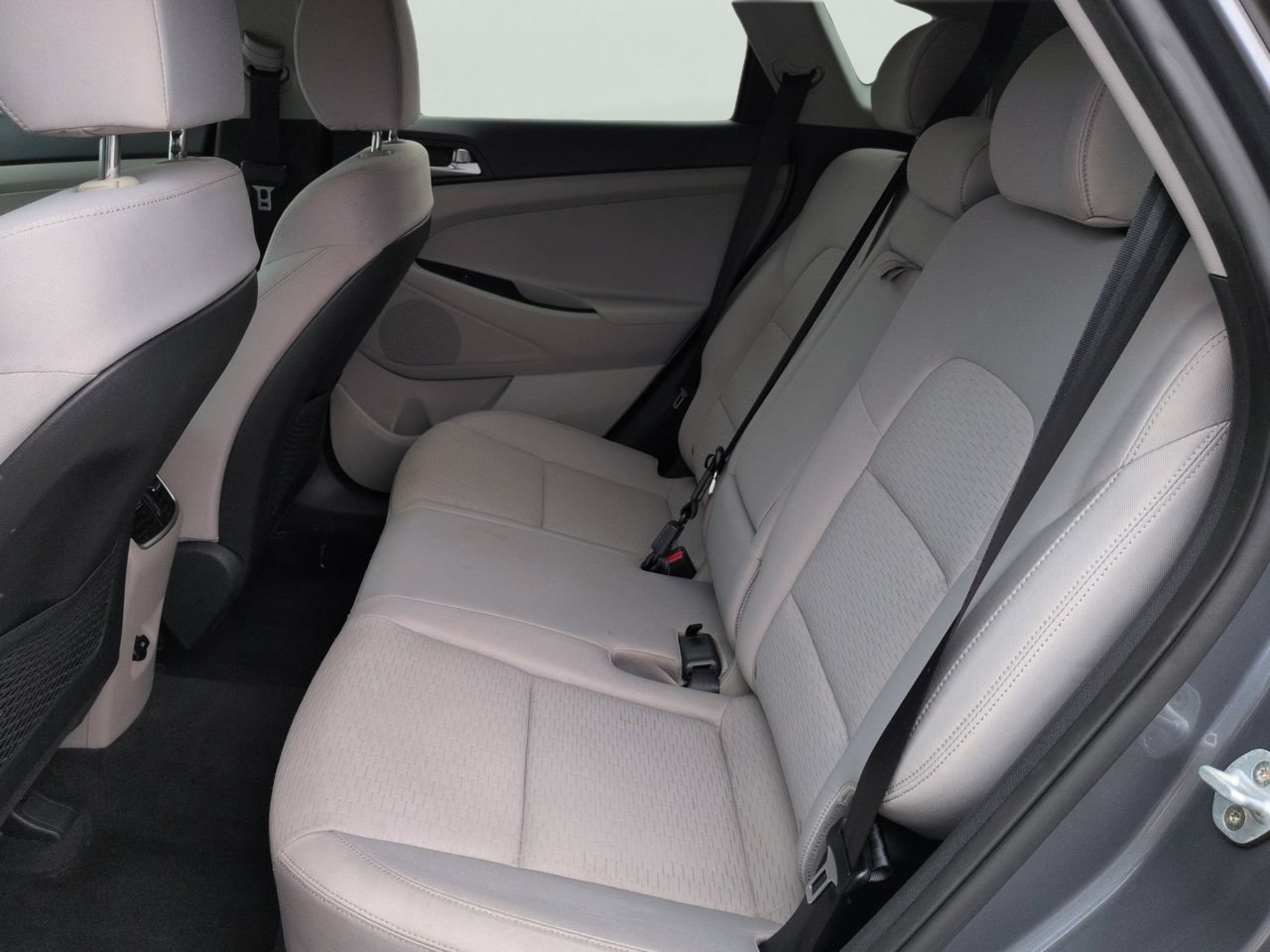 Used 2019 Coliseum Gray Hyundai SEL image 15
