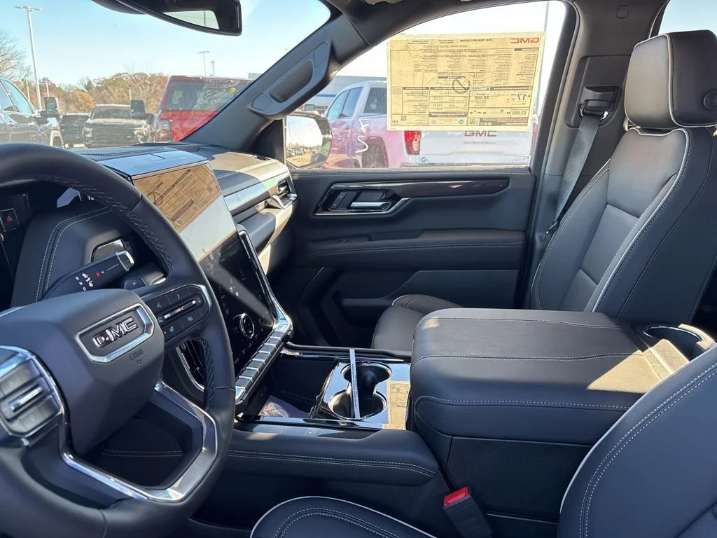 2026 GMC Yukon Elevation - Photo 25