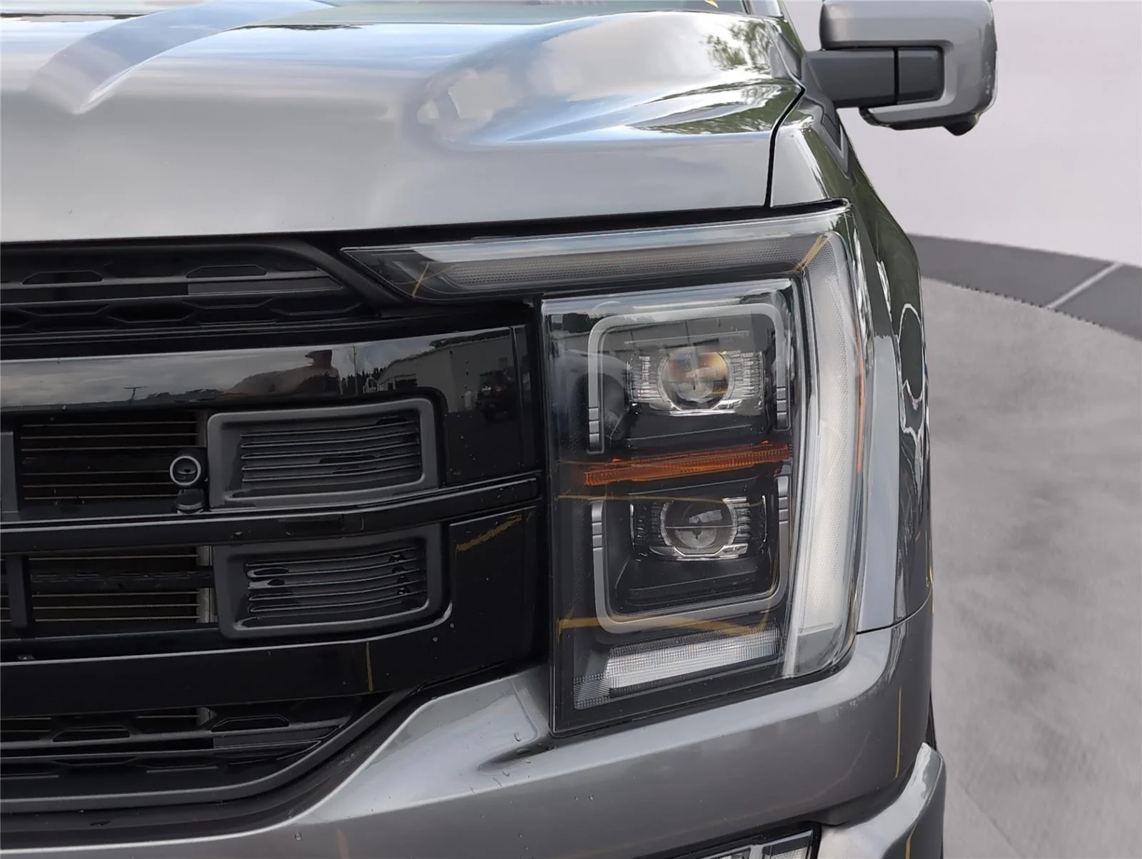 Used 2023 Carbonized Gray Ford Platinum image 39