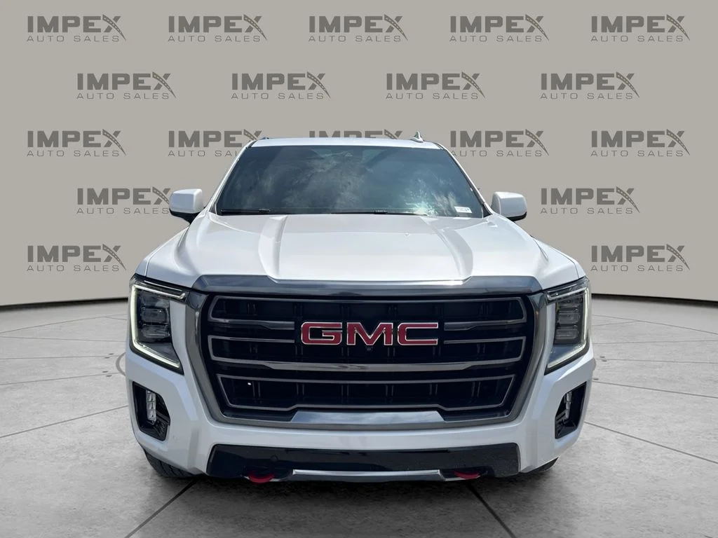 Used 2023 White GMC AT4 image 8