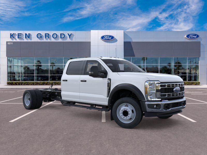 2026 Ford F-450 XL Crew Cab 203-In DRW's photo