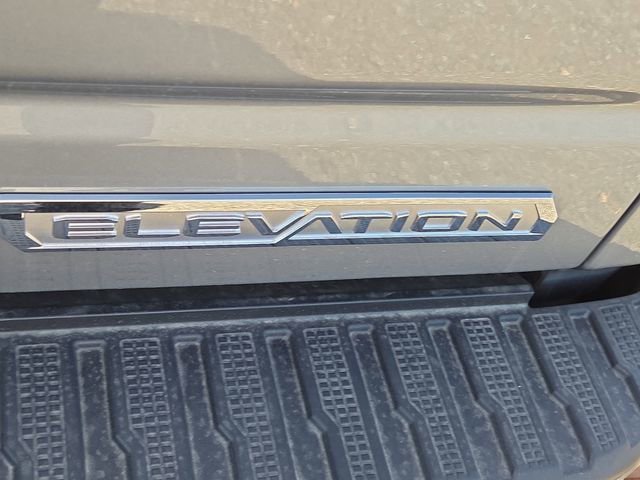New 2026 Sterling Metallic GMC Elevation image 4