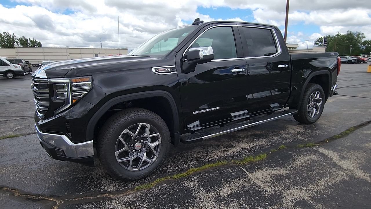 New 2026 Black GMC SLT image 4
