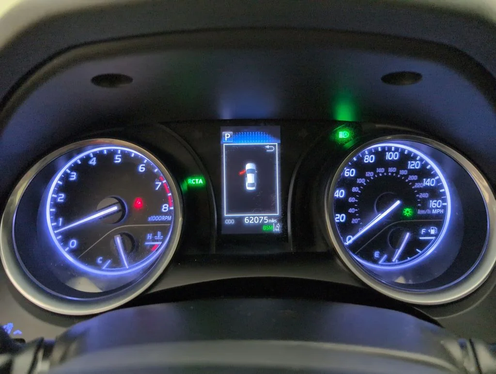Certified Used 2020 Blue Toyota SE image 22