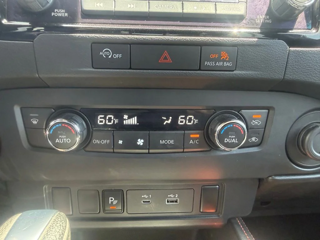 Used 2023 Black Nissan PRO-X image 25
