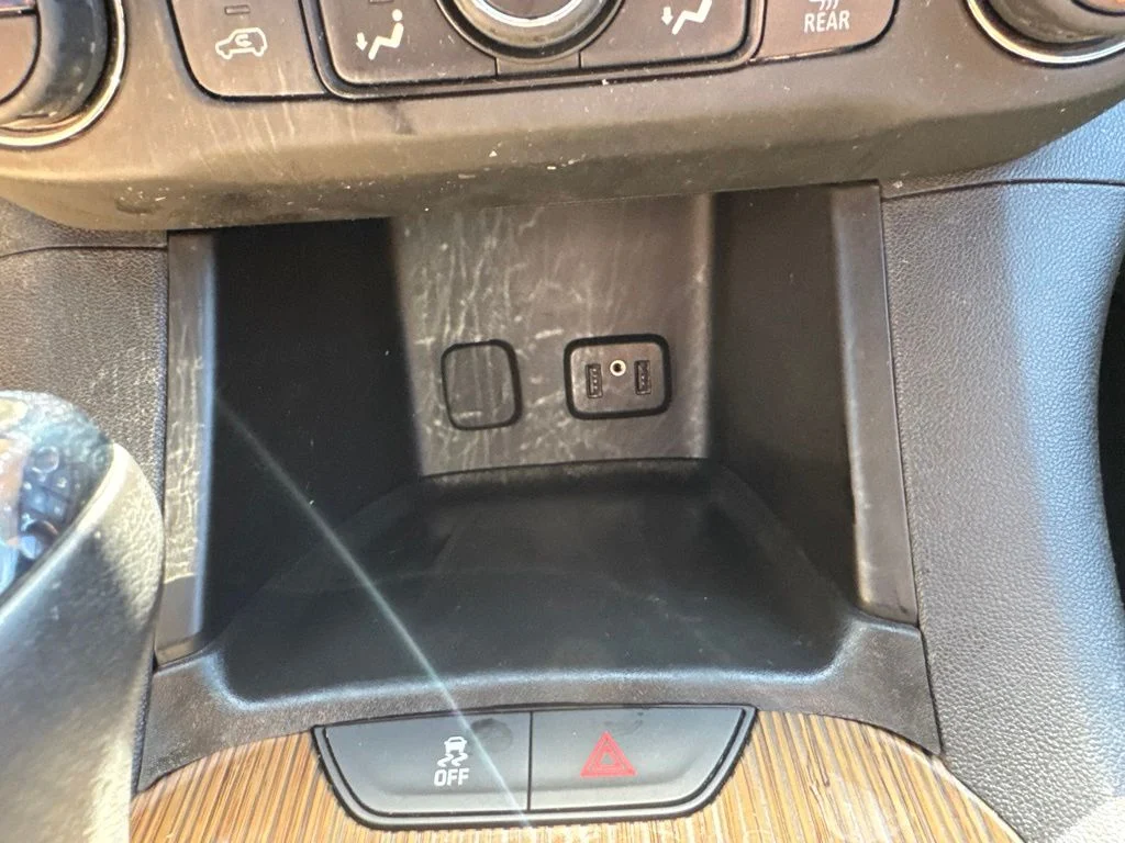 Used 2019 Gray GMC SLE-1 image 21