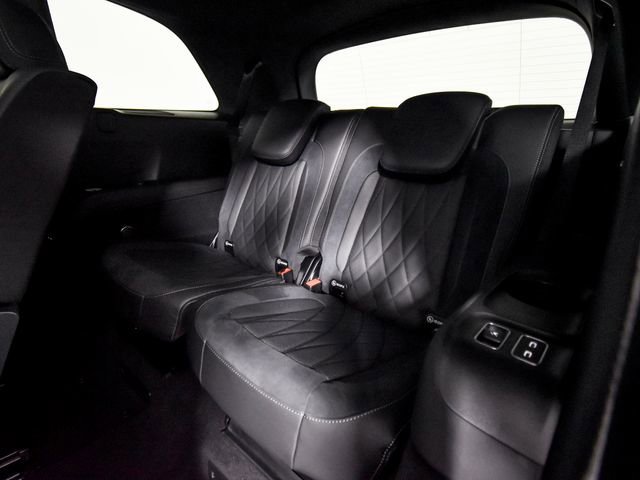 New 2026 MANUFAKTUR Silicon Grey Mercedes-Benz GLS 63 AMG® image 62