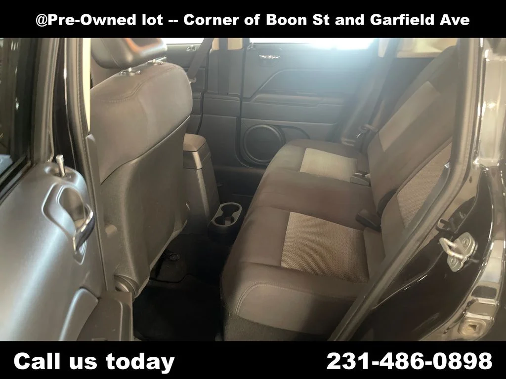 Used 2009 Black Jeep Sport image 27