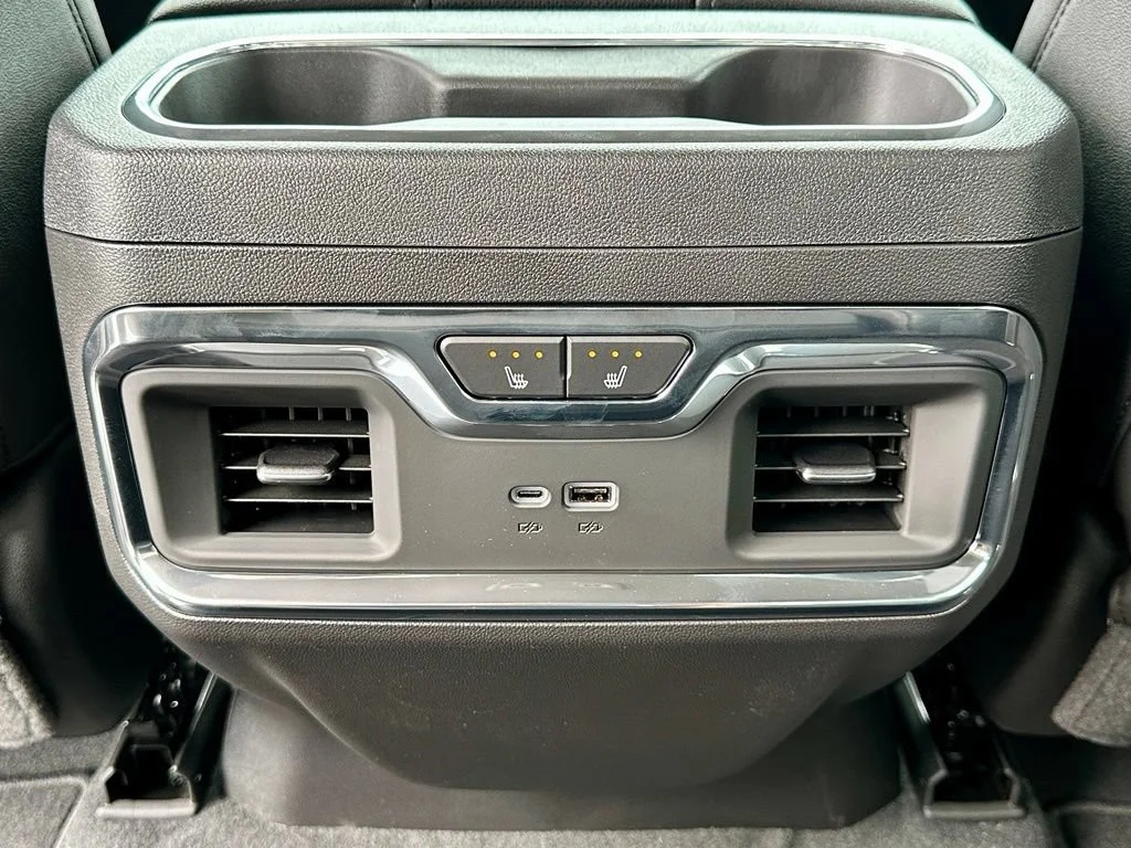 2026 GMC Sierra 1500 SLT - Photo 24