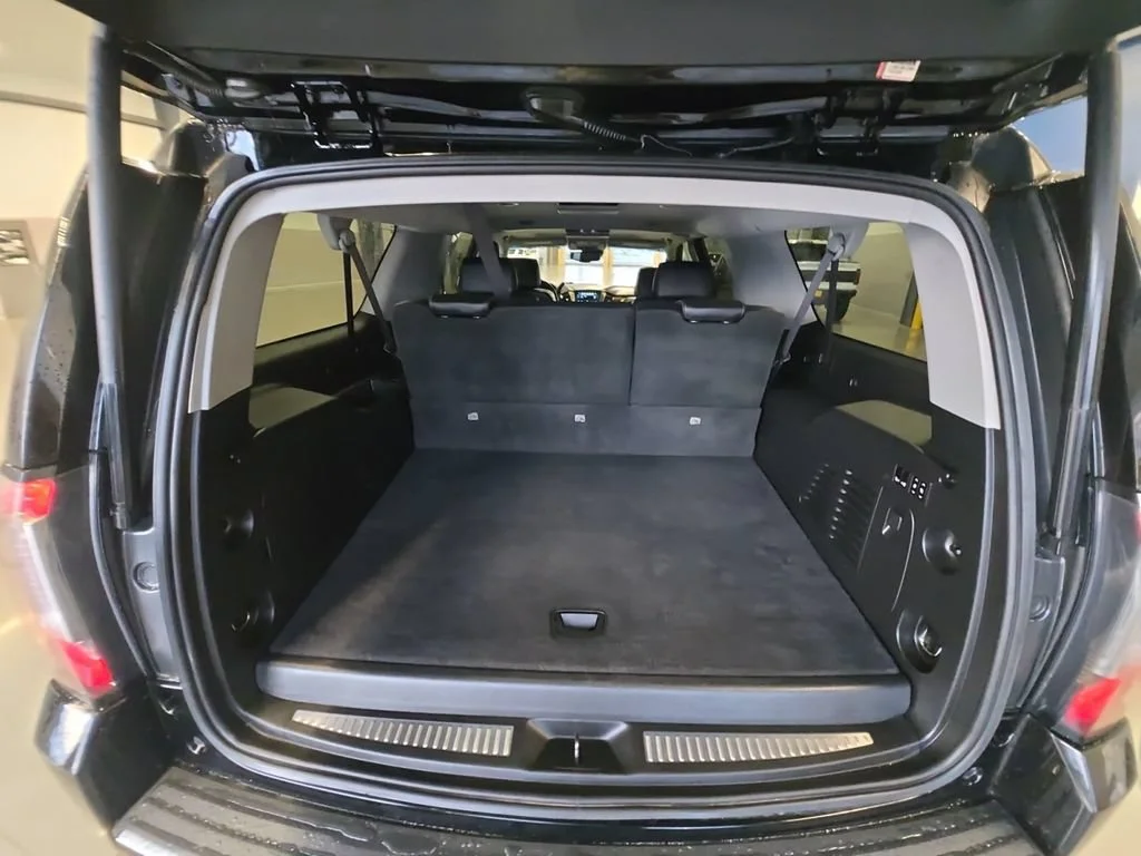 Used 2019 Onyx Black GMC Denali image 23