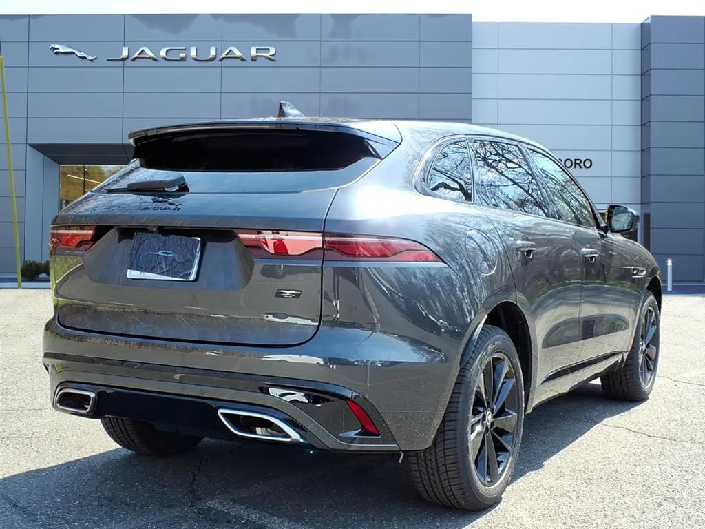 New 2026 Grey Jaguar P400 R-Dynamic S image 2