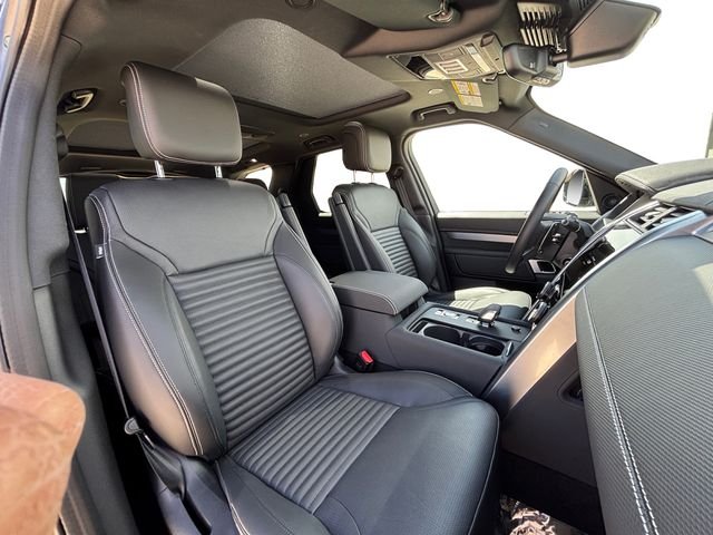 Certified Used 2025 Gray Land Rover Dynamic SE image 16