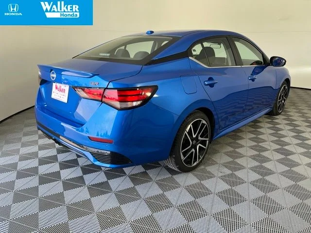 Used 2025 Blue Nissan SR image 8