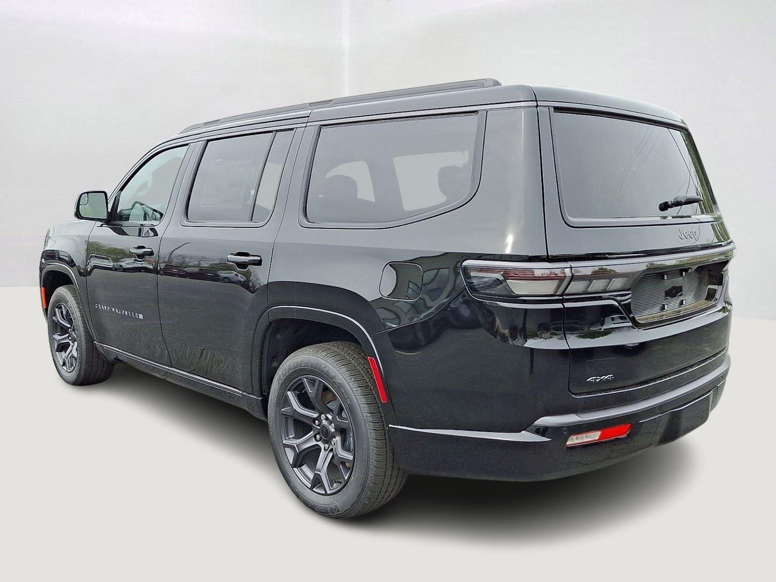 New 2026 High Gloss Black Jeep Limited Altitude image 5