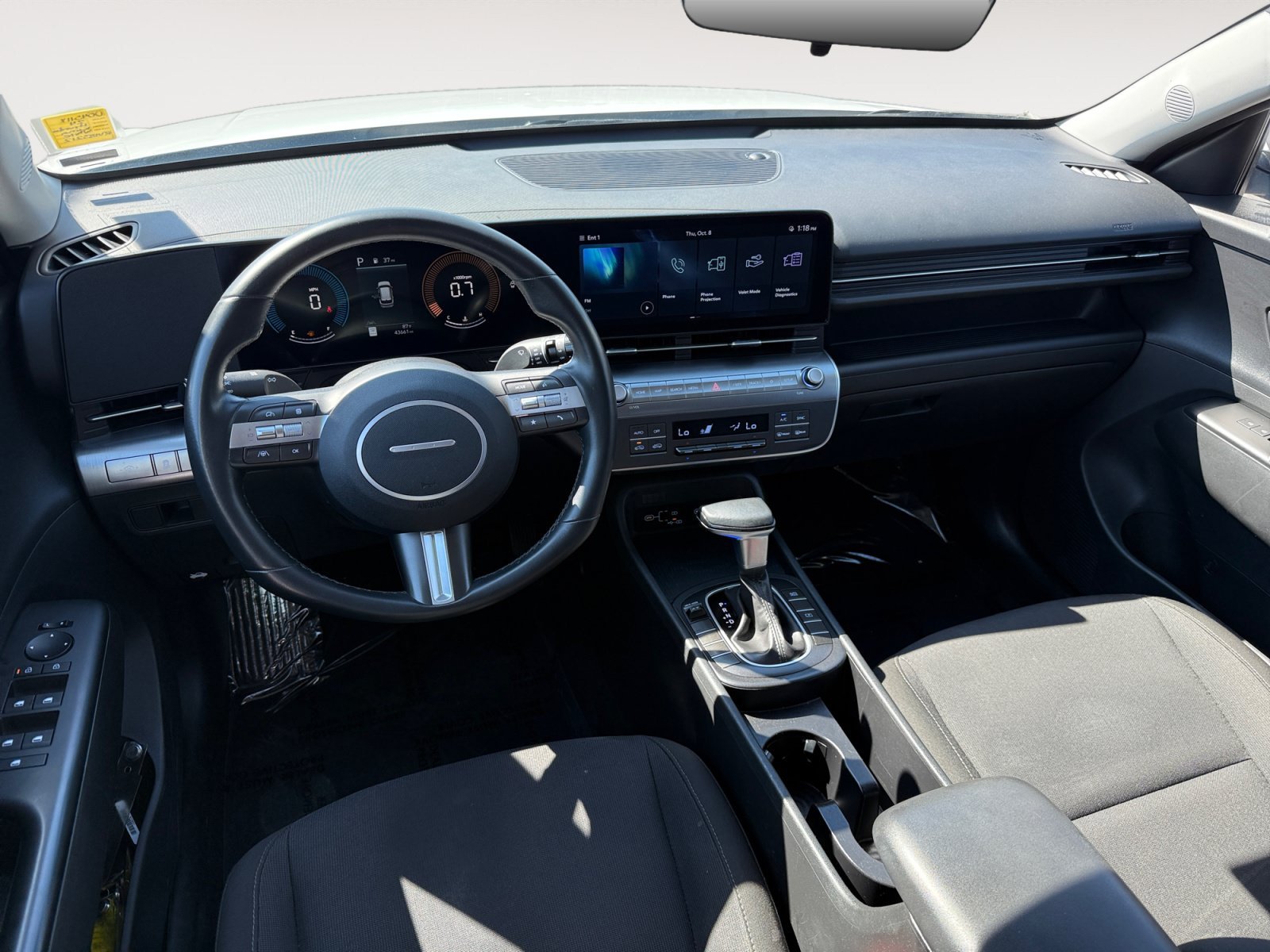 Used 2024 White Hyundai SEL image 15