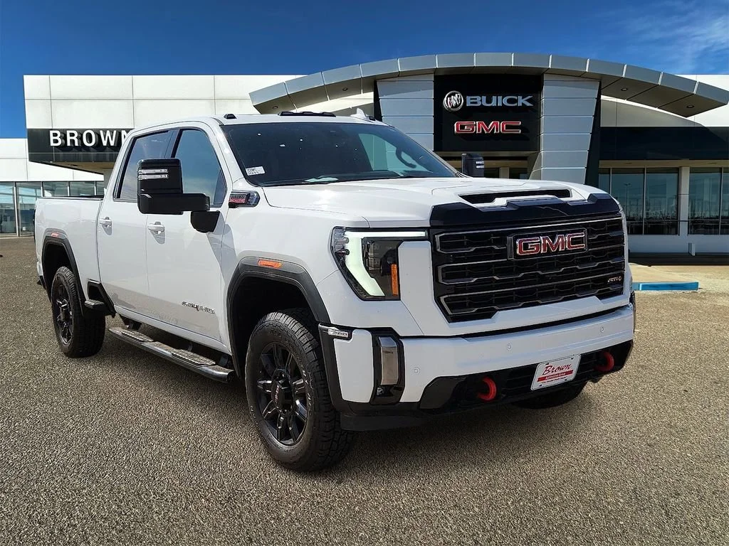 2024 GMC Sierra 4WD Crew Cab Standard Box AT4's photo