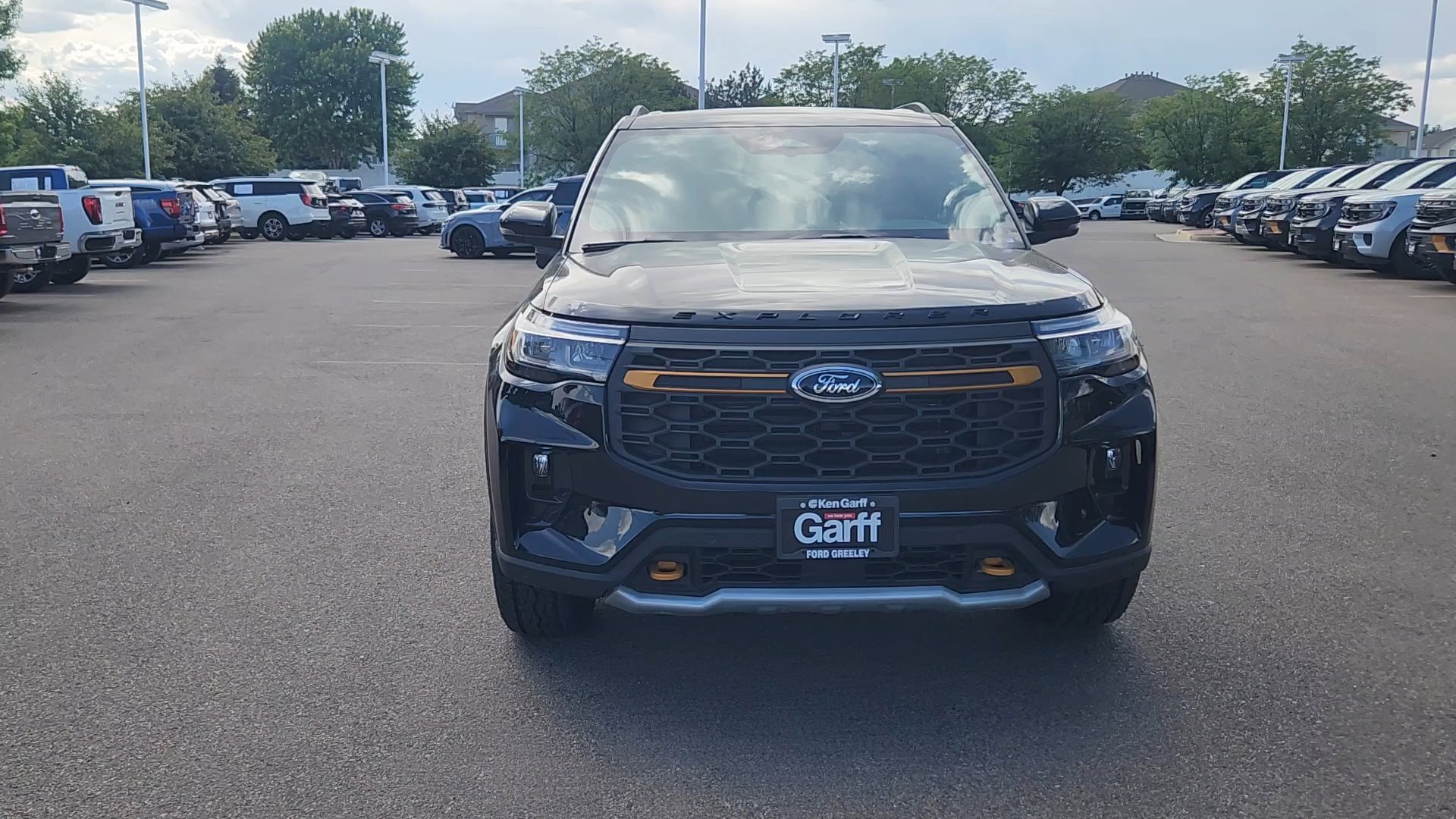 New 2026 Agate Black Metallic Ford Tremor image 8