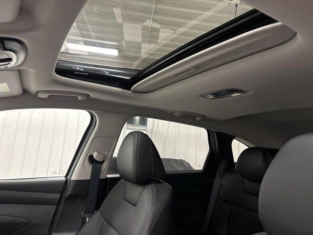 New 2026 Silver Hyundai SEL Premium AWD image 28