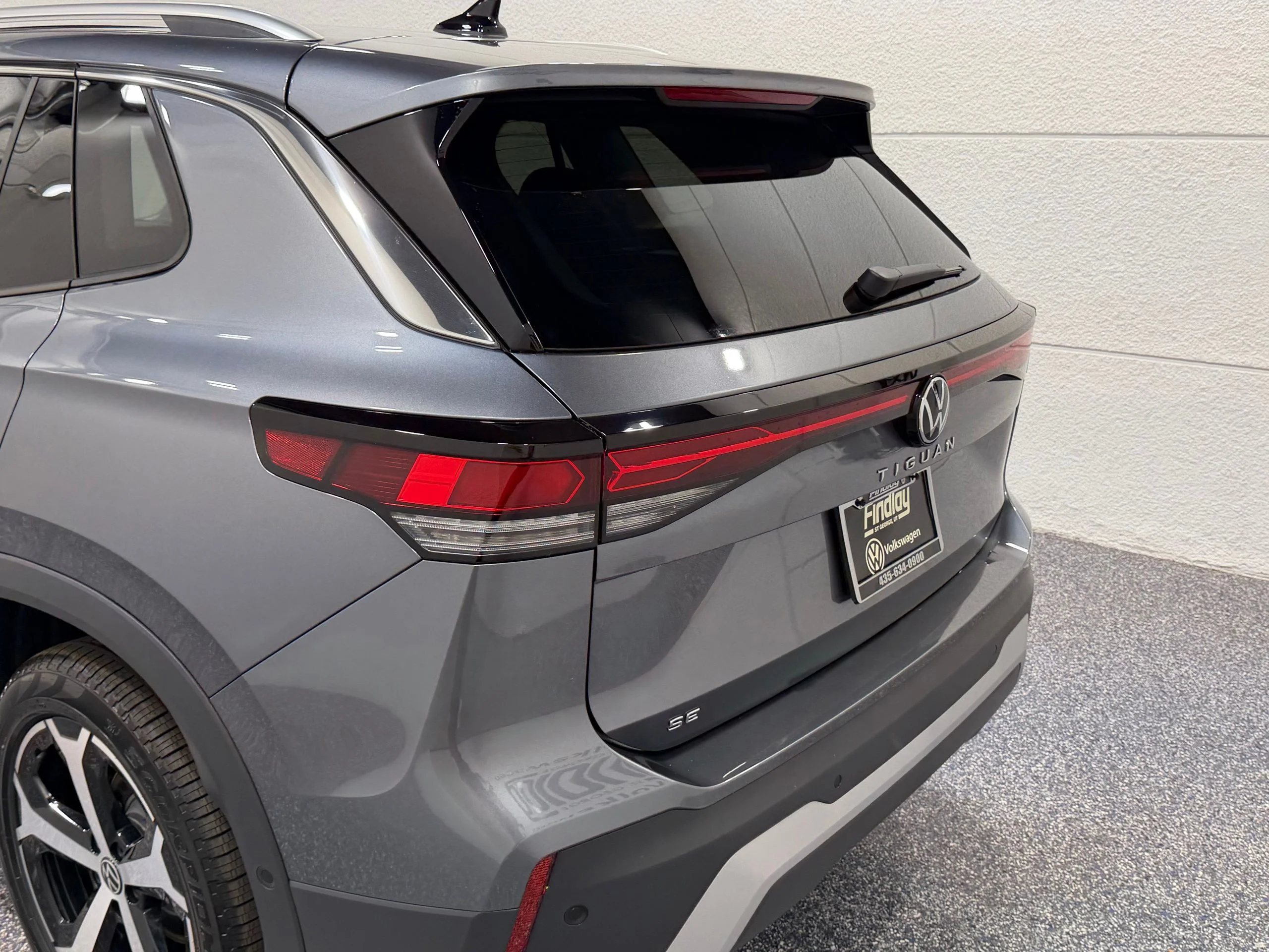 New 2026 Gray Volkswagen 2.0T SE image 16